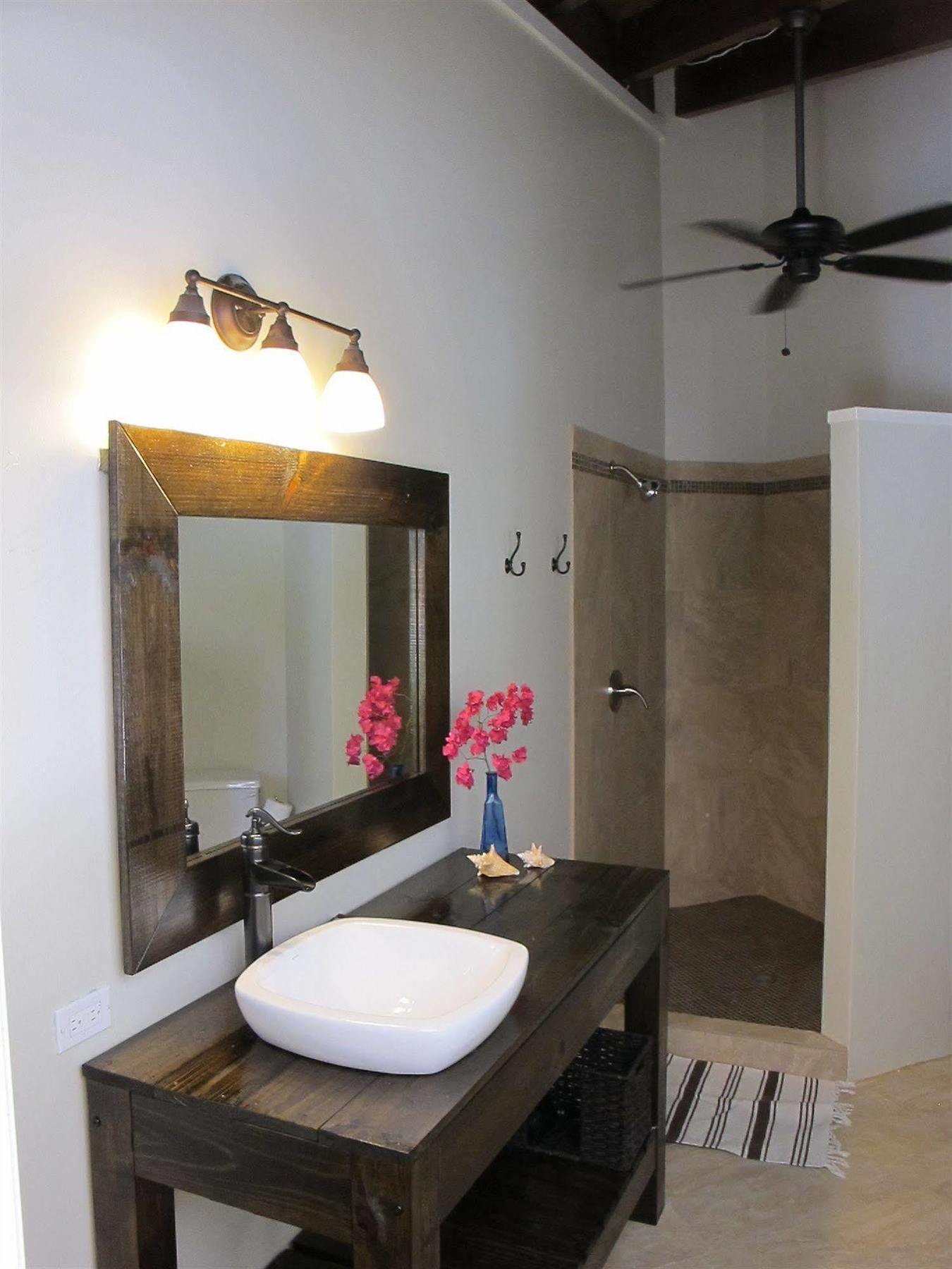 Two Sandals - A Boutique Hotel Nazareth المظهر الخارجي الصورة
